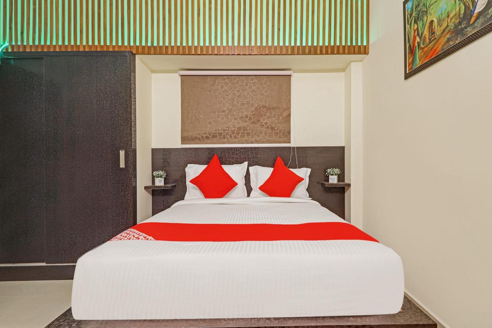 Super Hotel O Dsr Inn Near Nexus Hyderabad Exterior photo