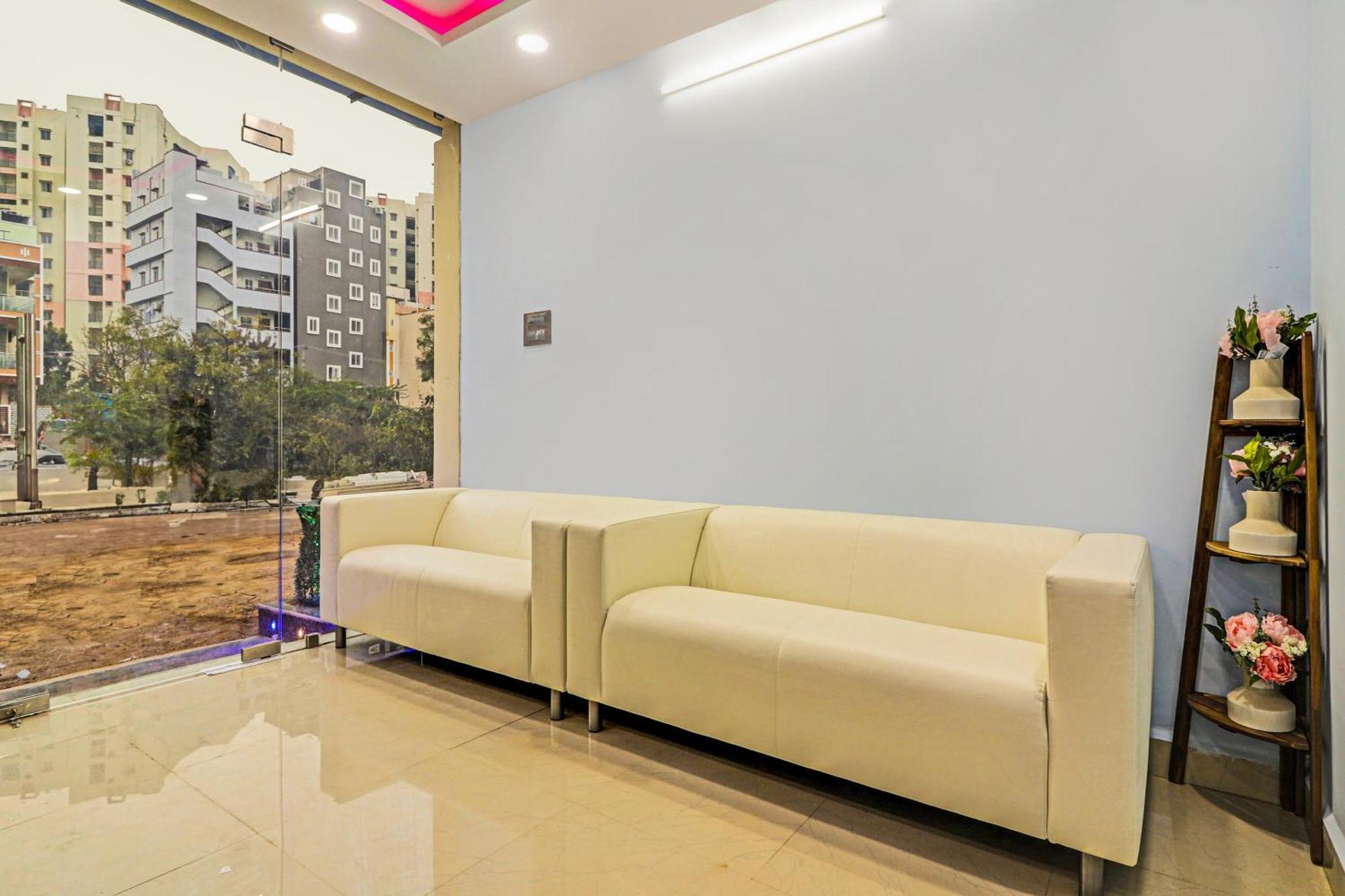 Super Hotel O Dsr Inn Near Nexus Hyderabad Exterior photo