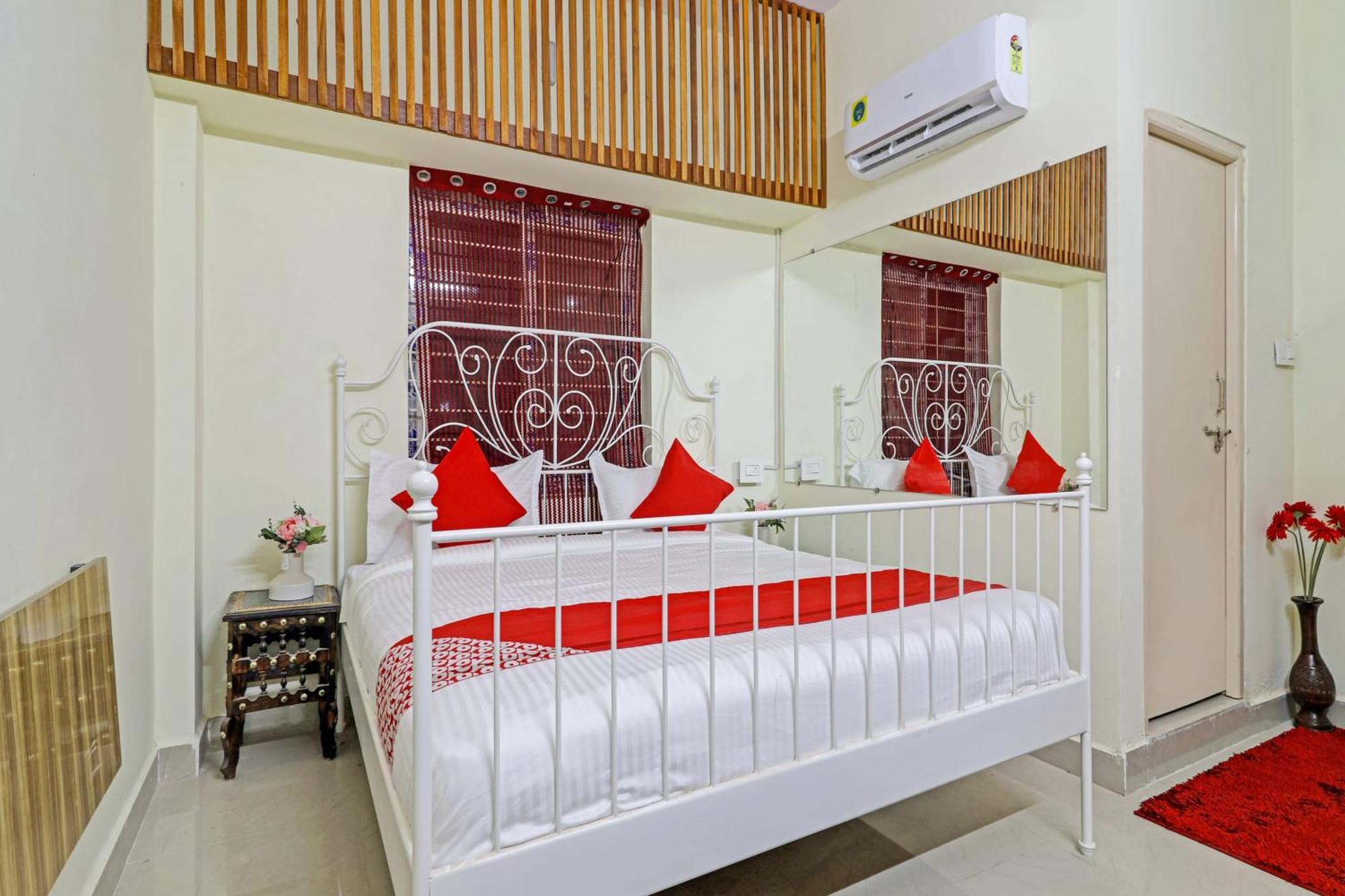 Super Hotel O Dsr Inn Near Nexus Hyderabad Exterior photo